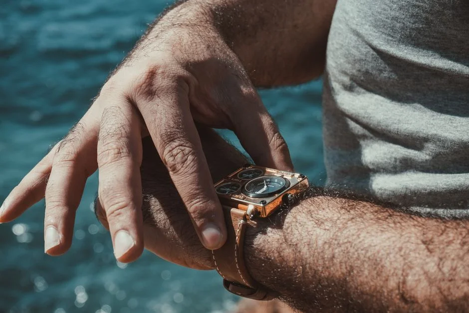 How to Adjust a Shark Mesh Watch Band With Butterfly Clasp